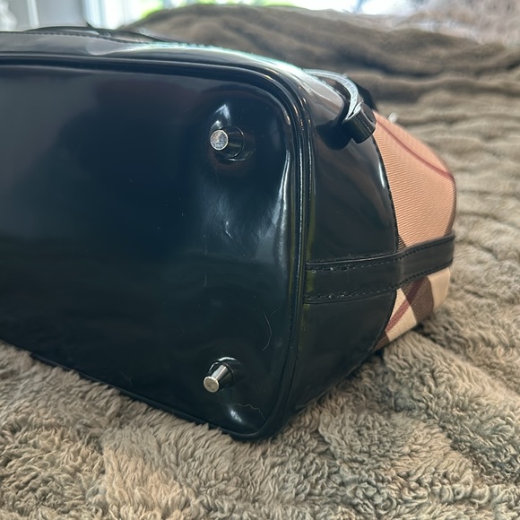 BURBERRY HANDBAG - Picture 2 of 9